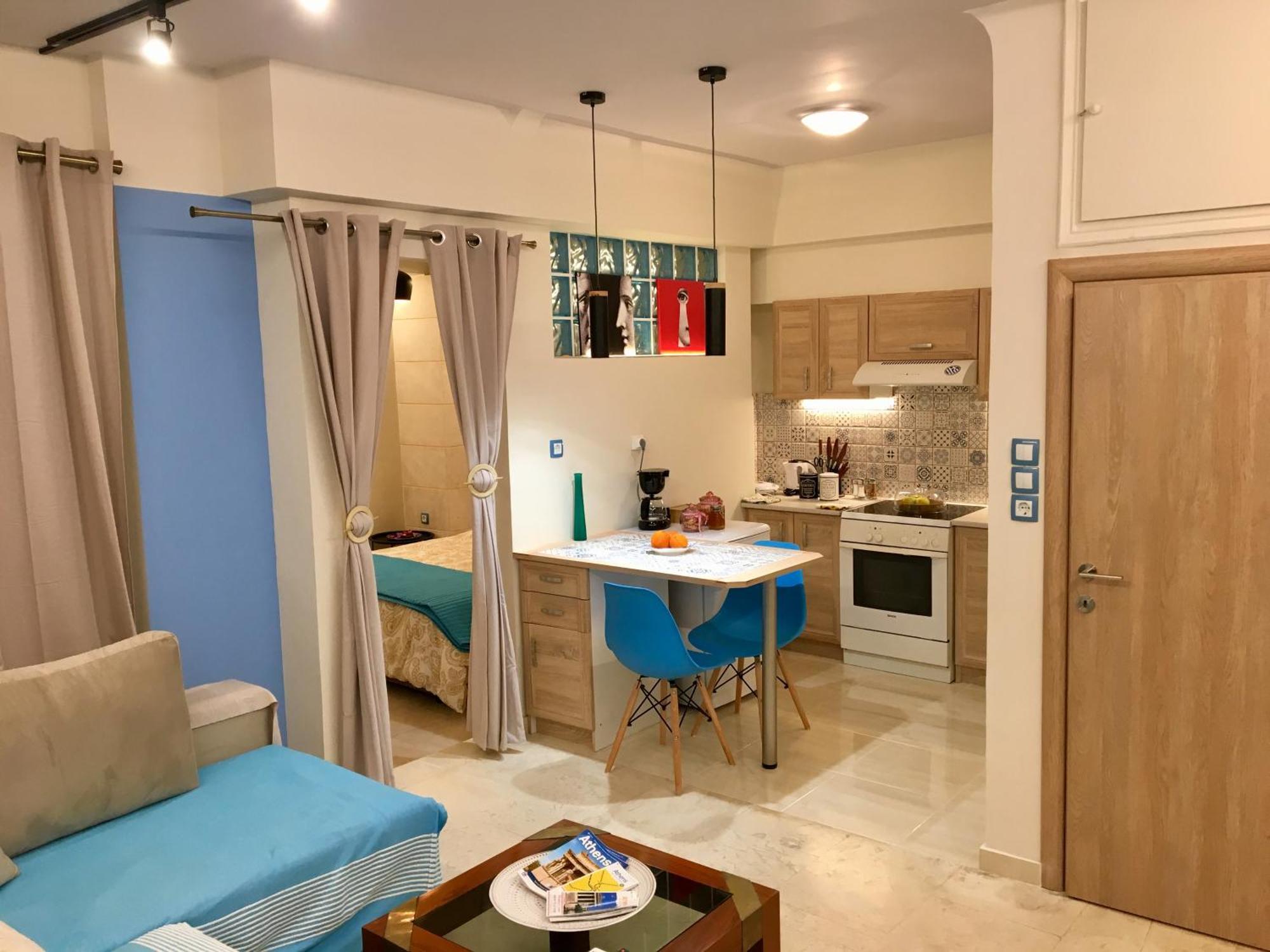 Piraeus Blue Grand Suite di Giorgio 10 mins from the port. Extérieur photo