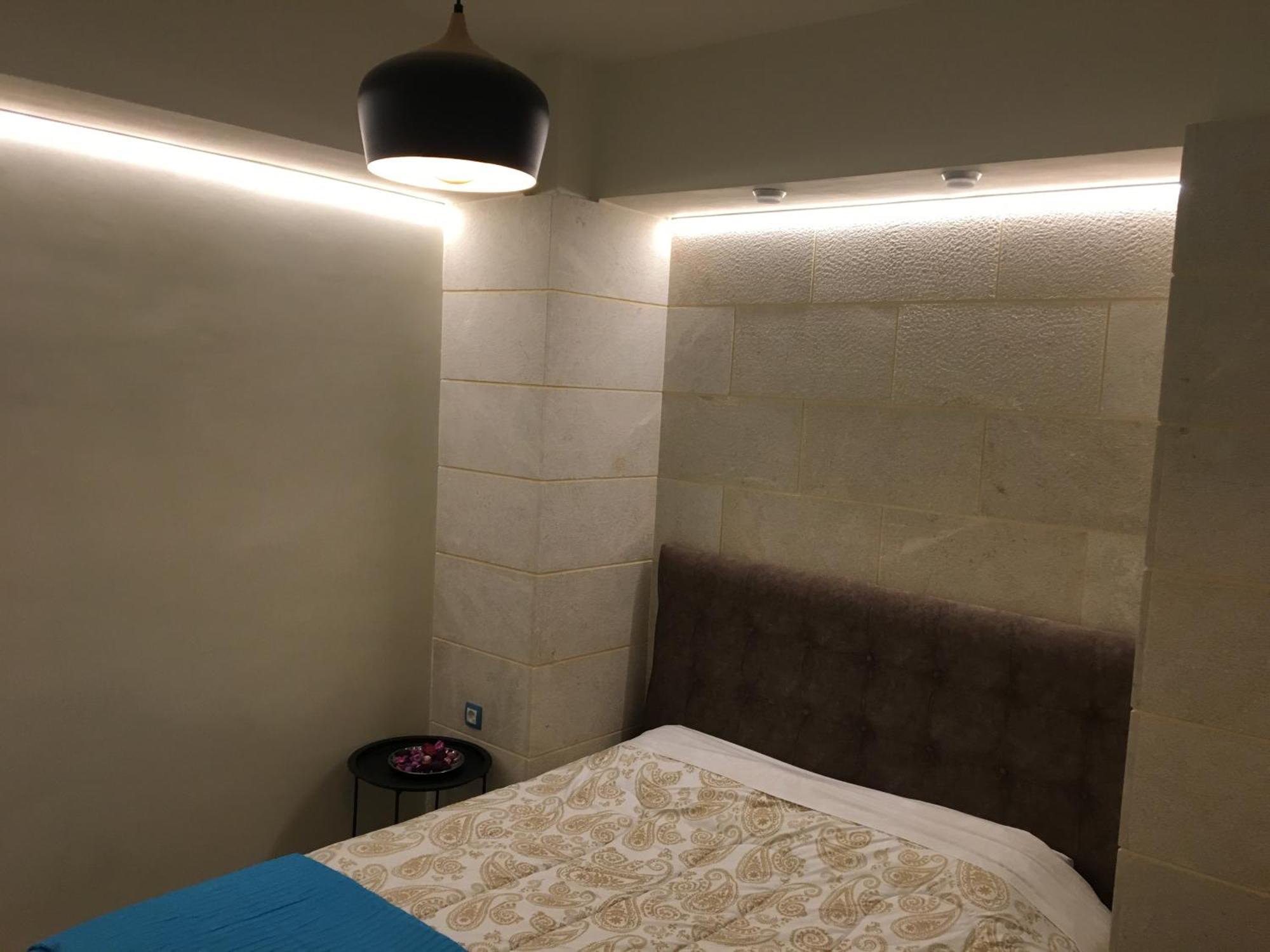 Piraeus Blue Grand Suite di Giorgio 10 mins from the port. Extérieur photo